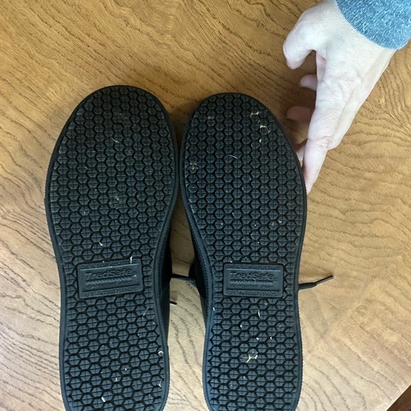 TredSafe non slip lace up shoes worn one time (too small) no flaws size 6.5 - Picture 7 of 8